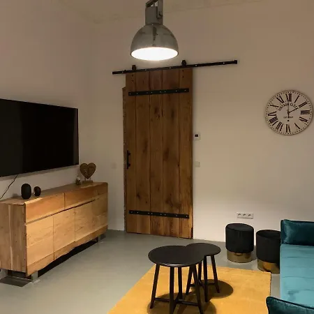 Апартаменты Loft Am Maybachufer