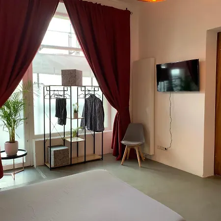 Loft Am Maybachufer Апартаменты *